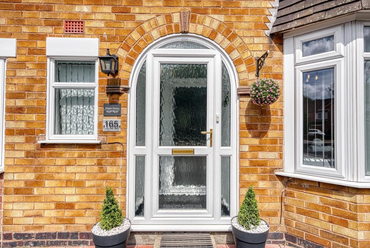 Elegant 5 Bed House - Sleeps 9, Central Solihull, Nec, Jlr, Hs2, Resorts World, Airport Business And Leisure Stays, Buitenkant foto